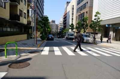 半蔵門駅から徒歩1分